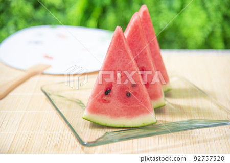 西瓜西瓜切 西瓜西瓜切 92757520