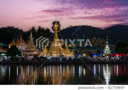 Viewpoint of Wat Phra That Chong Klang in the evening, beautiful market in front of the temple, Mae Hong Son, Thailand. Phra That Chong Klang temple. Viewpoint of Wat Phra That Chong Klang in the evening, beautiful market in front of the temple, Mae Hong Son, Thailand. Phra That Chong Klang temple. 92759697