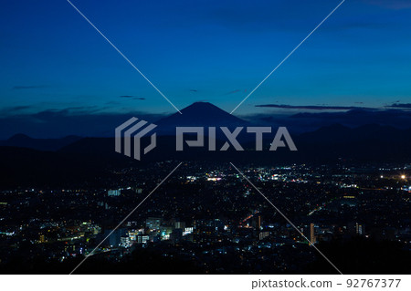 Mt.Fuji seen from Mt.Kobo at dusk, Kanagawa Prefecture 92767377
