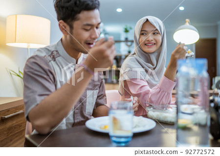 early morning breakfast or sahoor before fasting early morning breakfast or sahoor before fasting 92772572