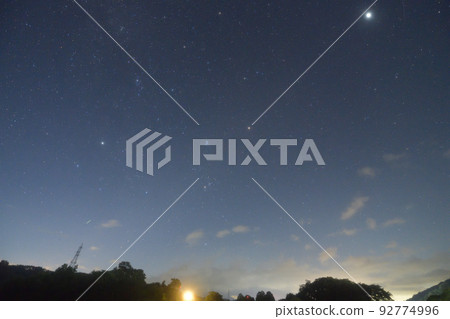 北斗市白州町，黎明前的東方天空，熱鬧的星空 92774996