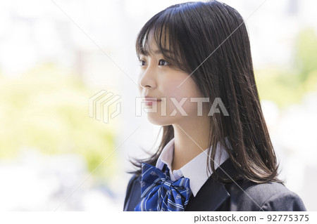 Schoolgirl in uniform High school junior high school Schoolgirl in uniform High school junior high school 92775375