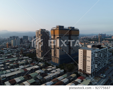 urban renewal 92775687