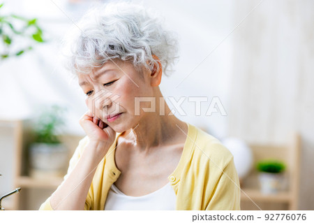 Senior women suffer Senior women suffer 92776076