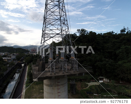 高壓電塔 92776178