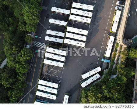 公車 公車 92776330