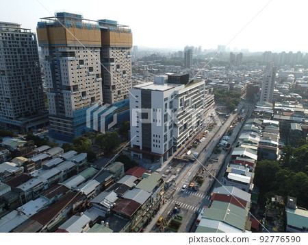 都市更新 92776590