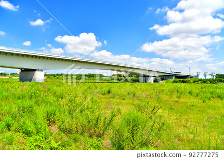 稻城大橋/多摩川下游/稻城市一側（東京府中市）[2022年7月] 92777275