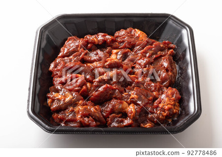 牛裙牛排(醬汁醃製,蒜味) 牛裙牛排(醬汁醃製,蒜味) 92778486