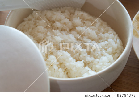 陶o飯 92784375