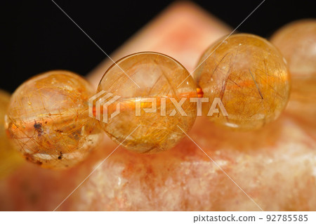 紅色金紅石石英日光石能量石 92785585