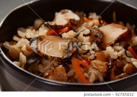 mussel cooked rice mussel cooked rice 92785832