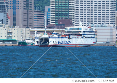 進入神戶三宮渡輪碼頭金比羅2（1）兵庫縣神戶市中央區 92786706