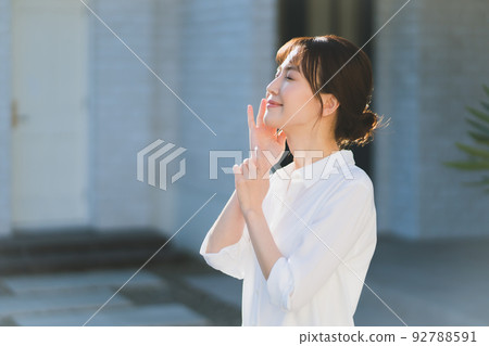女生 女孩 女性 92788591