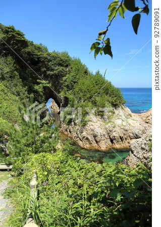 浦富海岸：鴨鳥磯觀景台的絕景/日本百景[鳥取縣石見町] 92789091