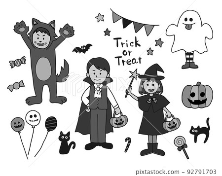 Illustration set of children in Halloween costumes Illustration set of children in Halloween costumes 92791703