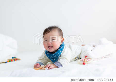 Baby lying face down Infant 92792433