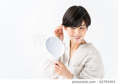 女頭髮 92793403