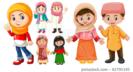 Arabic people in traditional costume 92795195