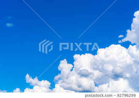 [夏季材料]夏日天空圖像[長野縣] 92796299
