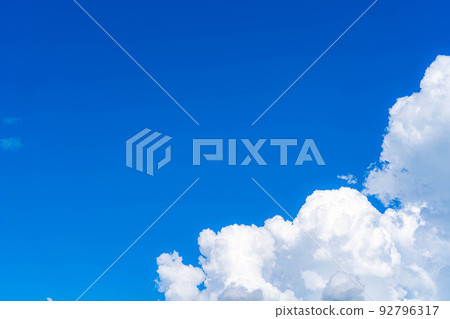 [夏季材料]夏日天空圖像[長野縣] 92796317