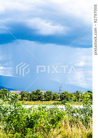 [Summer material] Guerrilla heavy rain [Nagano] 92797008