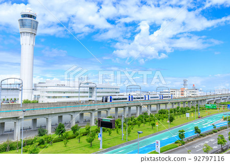 Meitetsu 2000 series limited express Mu-Sky arriving at Chubu Centrair International Airport Station, Tokoname City Meitetsu 2000 series limited express Mu-Sky arriving at Chubu Centrair International Airport Station, Tokoname City 92797116