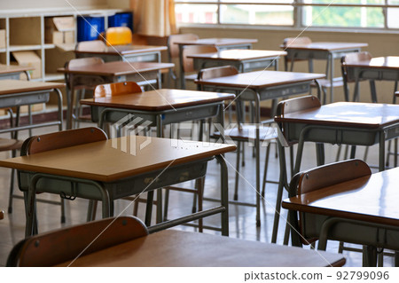 School classroom Empty classroom in the daytime 92799096