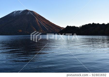 Lake Chuzenji in the early morning, Nikko, Tochigi, Japan Lake Chuzenji in the early morning, Nikko, Tochigi, Japan 92801692