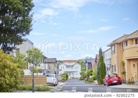 住宅區城市景觀 92802275