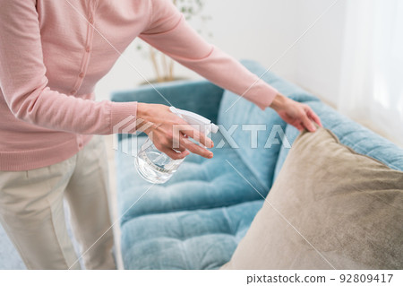 female, lady, woman 92809417