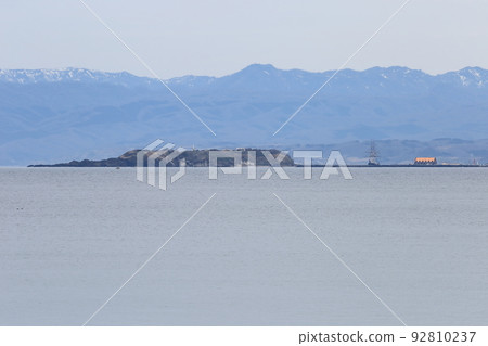 從北海道上之國町看到的江差町海鷗島 從北海道上之國町看到的江差町海鷗島 92810237