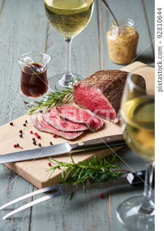 roast beef  92810644