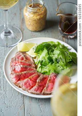 Roast beef served on a plate Roast beef served on a plate 92810895