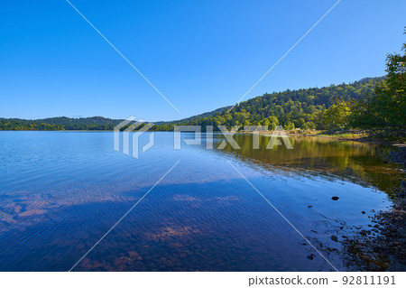 Oze in autumn Looking northeast side (Oe Marsh) from the lakeside on the south bank of Lake Ozenuma 92811191