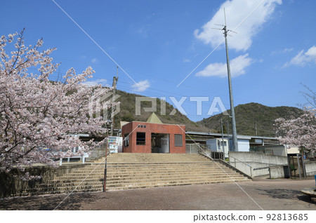 Fukuchiyama Line Spring Dojo Station Fukuchiyama Line Spring Dojo Station 92813685