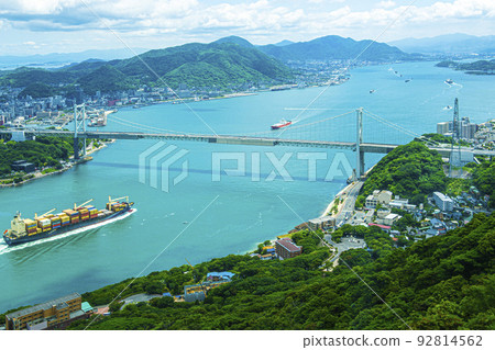 從日野山公園展望台眺望關門海峽 92814562