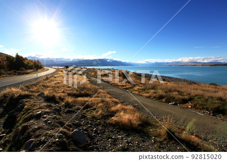romantic place at lake takapo 92815020