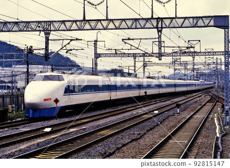 1999 Tokaido Shinkansen Series 100 X7 formation Kodama 1999 Tokaido Shinkansen Series 100 X7 formation Kodama 92815147