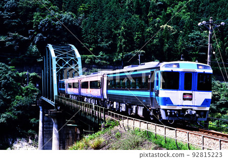 1999 Island Express II Kiha 185 series on Dosan Line 92815223
