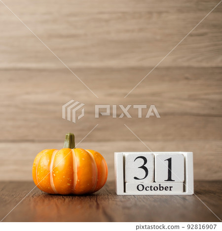 Happy Halloween day with pumpkin and 31 October calendar. Trick or Threat, Hello October, fall autumn, Festive, party and holiday concept Happy Halloween day with pumpkin and 31 October calendar. Trick or Threat, Hello October, fall autumn, Festive, party and holiday concept 92816907
