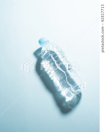 PET bottle water PET bottle water 92817713