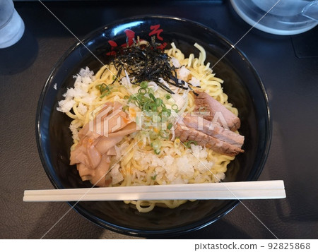 Double platter of Abura Soba from "Tokyo Yugumi Sohonten" 92825868