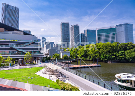 "Tokyo" Tokyo business district / urban landscape 92826175