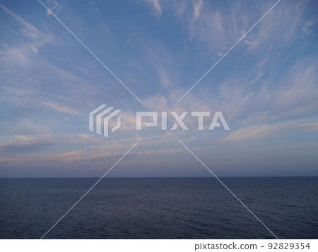 Fantastic sky at dusk 92829354