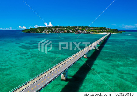 Bridge over the blue sea Bridge over the blue sea 92829816