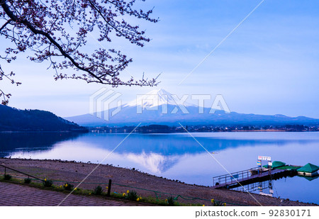Upside down Fuji 2022 from the northern coast of Lake Kawaguchi Upside down Fuji 2022 from the northern coast of Lake Kawaguchi 92830171