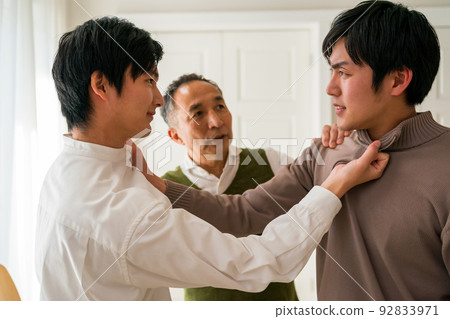 fight, fighting, parenthood 92833971