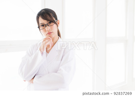 I think of a lady in white suit 92837269