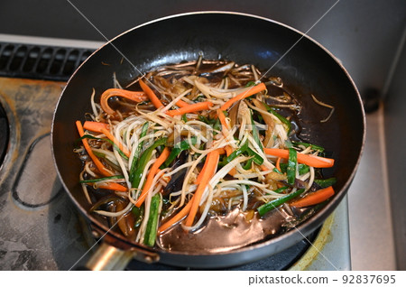 Fried vegetables Fried vegetables 92837695